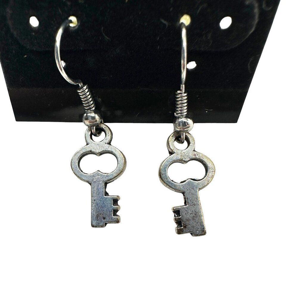 Tiny Key Dangles